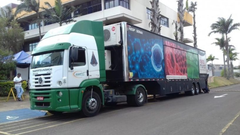 A Avantec Transportes garante segurança e organização no transporte de documentos e equipamentos sensíveis durante a mudança corporativa.