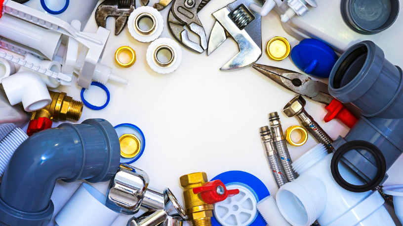 A escolha de materiais inteligentes é estratégica diante das exigências climáticas atuais. Alex Nabuco Dos Santos destaca os benefícios técnicos e econômicos dessas soluções.