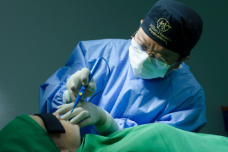 Ernesto Kenji Igarashi explica o uso de camadas de segurança na proteção de dignitários.