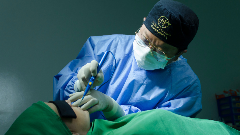 Ernesto Kenji Igarashi explica o uso de camadas de segurança na proteção de dignitários.