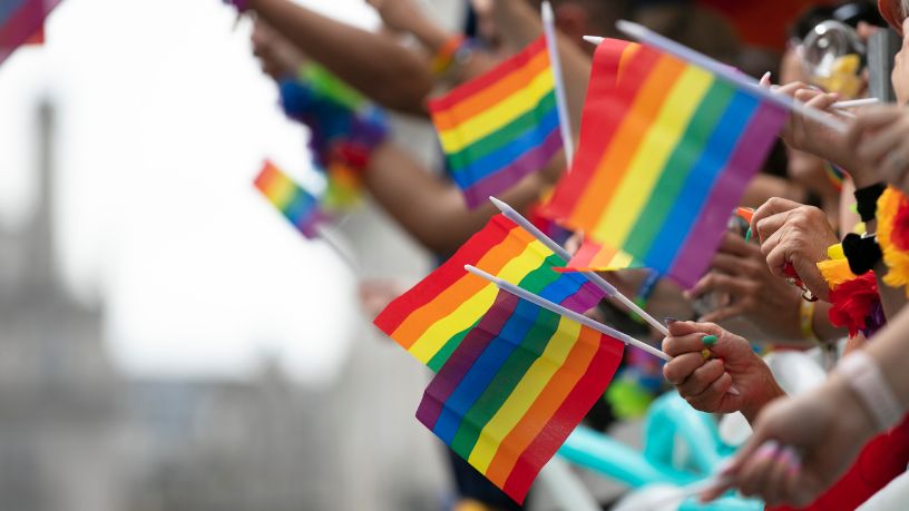 Política LGBTQIA+ ganha espaço estratégico no debate sobre direitos humanos na América Latina