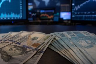 Donald Trump e economia do Brasil: como decisões dos EUA podem mexer com dólar, exportações e investimentos