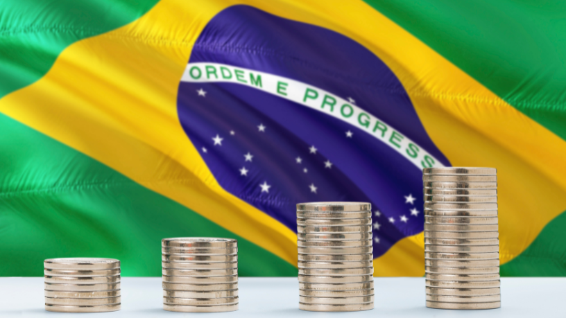Arrecadação federal bate recorde, mas déficit cresce: o que isso significa para a economia e para o bolso do brasileiro?